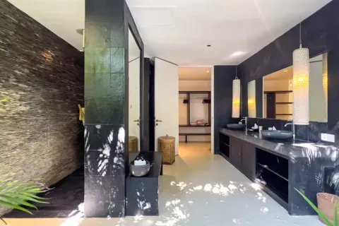 5 bedrooms Villa in Badung, Bali (11342) 18
