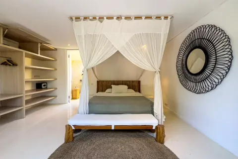 5 bedrooms Villa in Badung, Bali (11342) 20