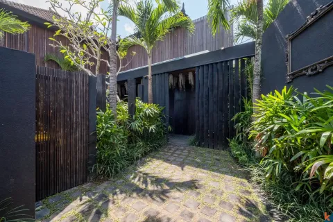 4 bedrooms Villa in Tibubeneng, Badung, Bali (10806) 4
