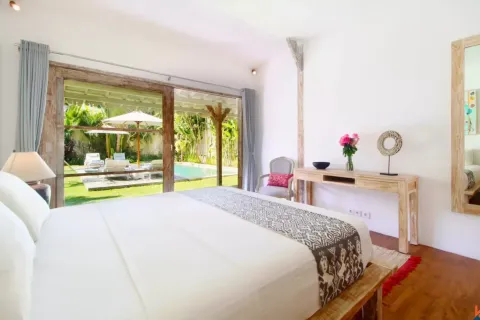 4 bedrooms Villa in Tibubeneng, Badung, Bali (10801) 16