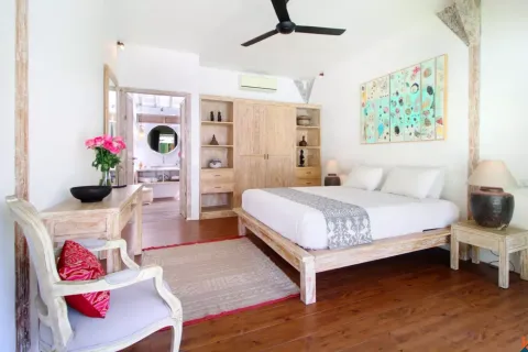4 bedrooms Villa in Tibubeneng, Badung, Bali (10801) 14