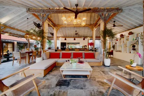 4 bedrooms Villa in Tibubeneng, Badung, Bali (10801) 10