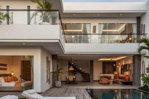 Madura Resort di Tibubeneng, Badung, Bali (4675)