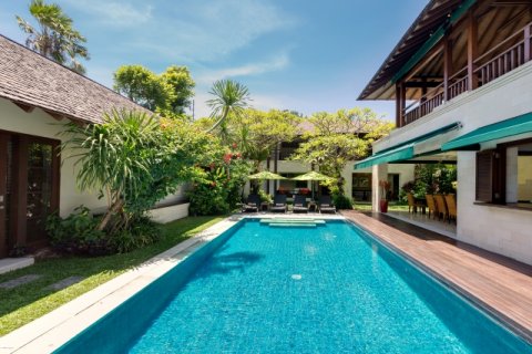 4 bedrooms Villa in Seminyak, Badung, Bali (1329) 2