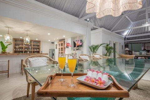 4 bedrooms Villa in South Kuta, Badung, Bali (1328) 12