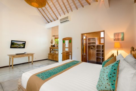 3 bedrooms Villa in South Kuta, Badung, Bali (2104) 14