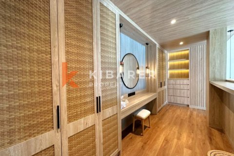 6 bedrooms Villa in Tibubeneng, Badung, Bali (13089) 12