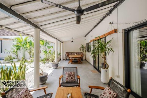 3 bedrooms Villa in Kerobokan, Badung, Bali (9781) 15