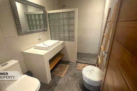 3 bedrooms Villa in Kerobokan, Badung, Bali (9781) 11