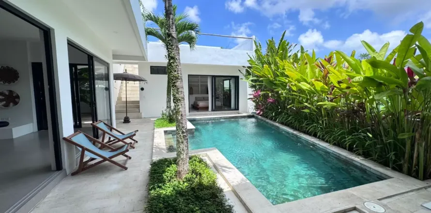 3 bedrooms Villa in Tumbak Bayuh, Mengwi, Badung, Bali (11304)