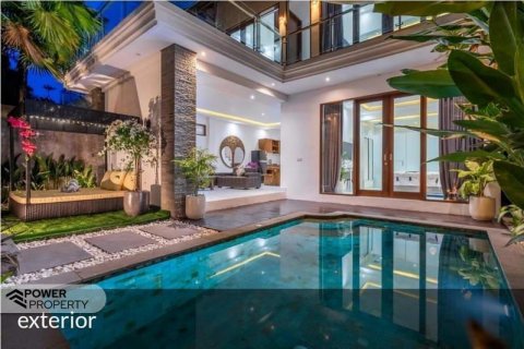 Vila 3 kamar tidur di Seminyak, Badung, Bali (772)