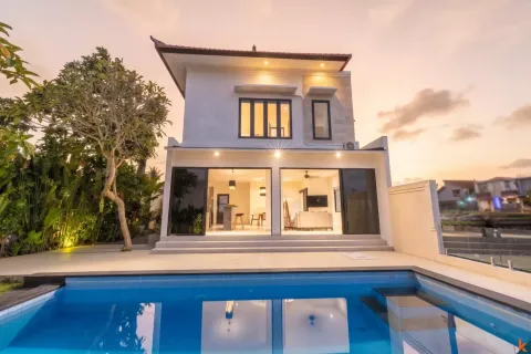 Vila 3 kamar tidur di Tumbak Bayuh, Mengwi, Badung, Bali (10826)
