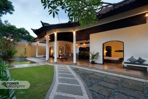 Vila 2 kamar tidur di Seminyak, Badung, Bali (13912) 3