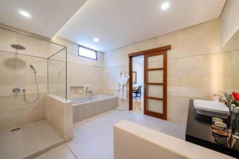 Vila 4 kamar tidur di Tampaksiring, Gianyar, Bali (13918) 24