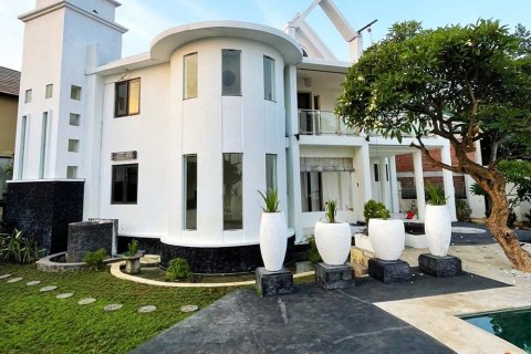4 bedrooms Villa in Lovina, Anturan, Buleleng, Bali (11977) 6