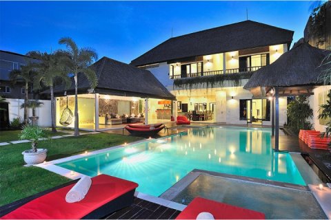 4 bedrooms Villa in Seminyak, Badung, Bali (1405) 3