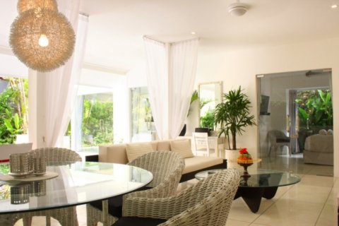 6 bedrooms Villa in Seminyak, Badung, Bali (1410) 19