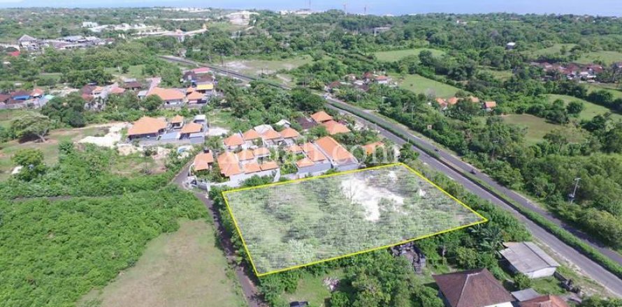 Tanah kavling 1950m2 di Kuta Selatan, Badung, Bali (5915)