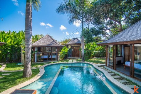 Vila 3 kamar tidur di Kuta, Badung, Bali (11817)