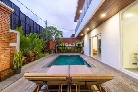Vila 3 kamar tidur di Tumbak Bayuh, Mengwi, Badung, Bali (13100)