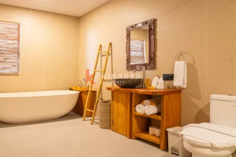2 bedrooms Villa in Tumbak Bayuh, Mengwi, Badung, Bali (13102) 26