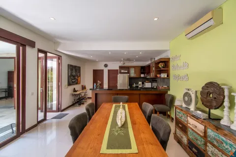 6 bedrooms Villa in Tibubeneng, Badung, Bali (11312) 13