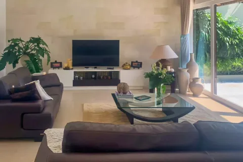 3 bedrooms Villa in Badung, Bali (11310) 5