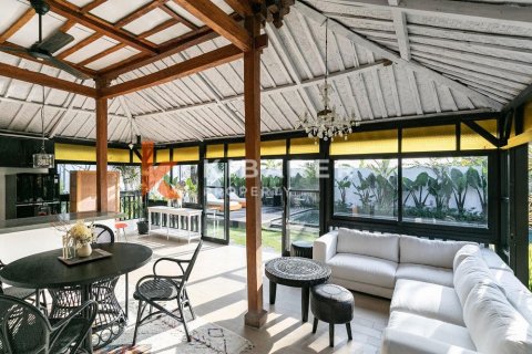 Vila 3 kamar tidur di Tibubeneng, Badung, Bali (12468) 19
