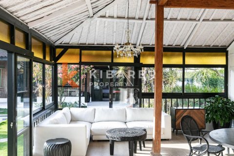 Vila 3 kamar tidur di Tibubeneng, Badung, Bali (12468) 8