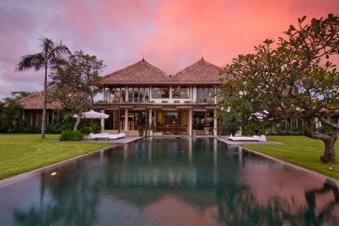 4 bedrooms Villa in Canggu, Badung, Bali (1386) 2