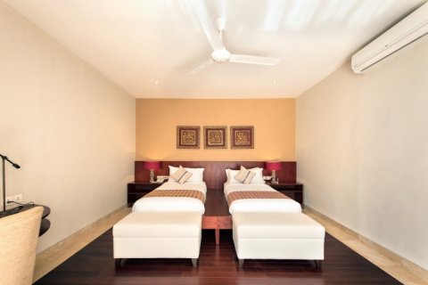 4 bedrooms Villa in South Kuta, Badung, Bali (1390) 14