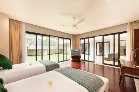 4 bedrooms Villa in South Kuta, Badung, Bali (1390) 12