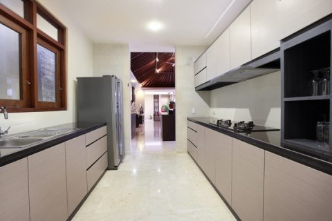 Vila 4 kamar tidur di Seminyak, Badung, Bali (1387) 9