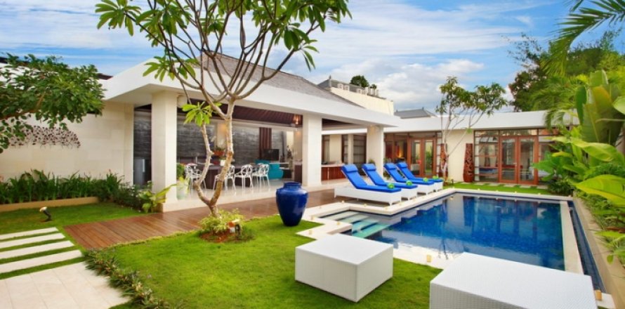Vila 4 kamar tidur di Seminyak, Badung, Bali (1387)