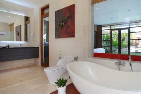 Vila 4 kamar tidur di Seminyak, Badung, Bali (1387) 19