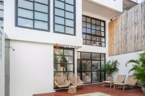 Vila 2 kamar tidur di Tibubeneng, Badung, Bali (13171)