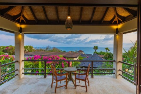 6 bedrooms Villa in South Kuta, Badung, Bali (1302) 23