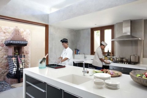 4 bedrooms Villa in Seminyak, Badung, Bali (1303) 10