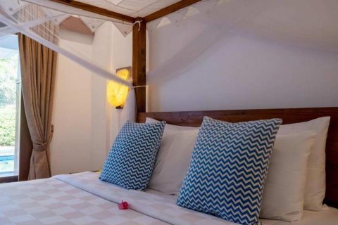 Vila 2 kamar tidur di Seminyak, Badung, Bali (9244) 29