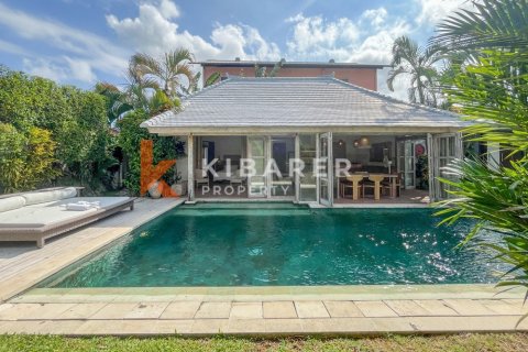 Vila 3 kamar tidur di Kerobokan, Badung, Bali (12820)