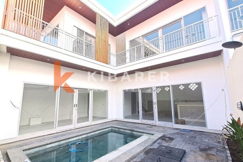 Vila 3 kamar tidur di Canggu, Badung, Bali (13531)