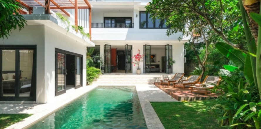 4 bedrooms Villa in Canggu, Badung, Bali (8184)