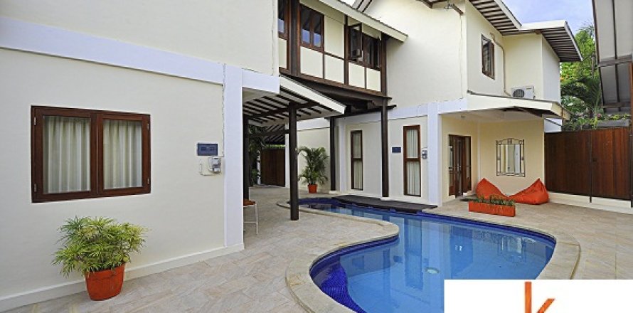 6 bedrooms Villa in Badung, Bali (12299)