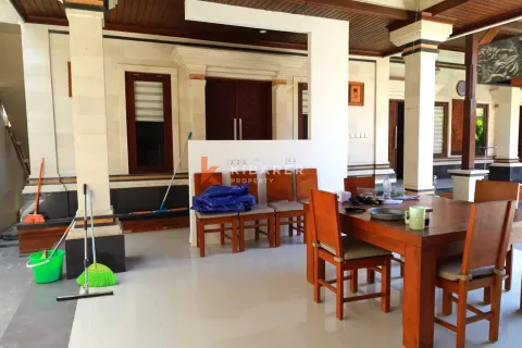 3 bedrooms Villa in South Denpasar, Denpasar, Bali (10742) 4
