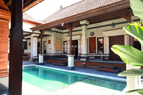 Vila 3 kamar tidur di Denpasar Selatan, Denpasar, Bali (10742)