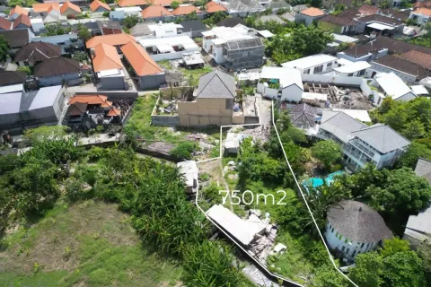 Tanah kavling di Kerobokan, Badung, Bali (11337)
