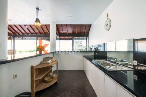 4 bedrooms Villa in Kerobokan, Badung, Bali (13389) 8