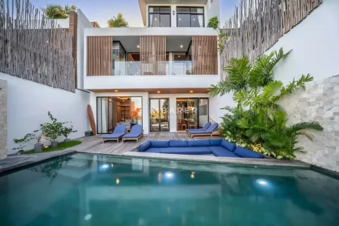 Vila 4 kamar tidur di Pererenan, Mengwi, Badung, Bali (13232)
