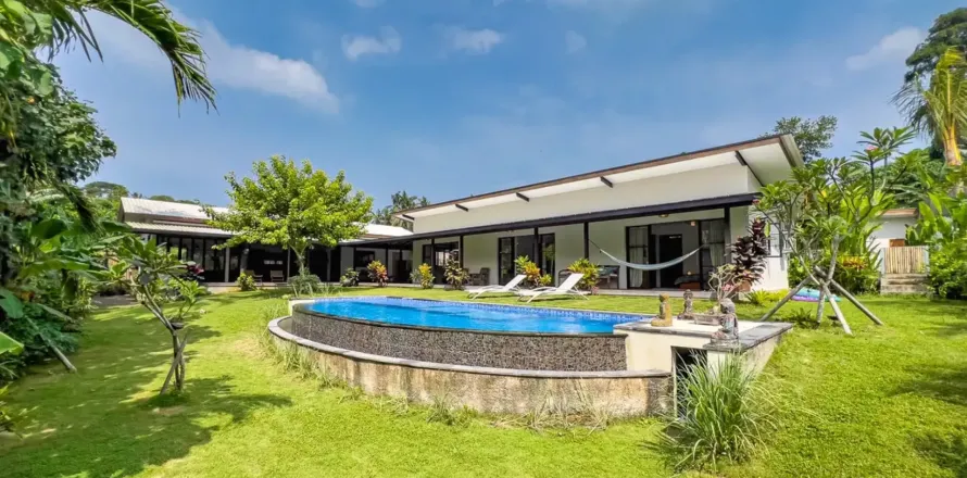 4 bedrooms Villa in Kediri, Tabanan, Bali (11363)