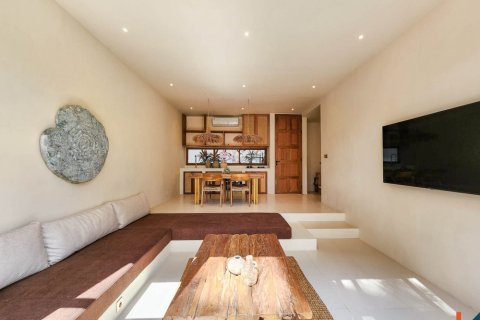 2 bedrooms Villa in Tumbak Bayuh, Mengwi, Badung, Bali (11364) 7